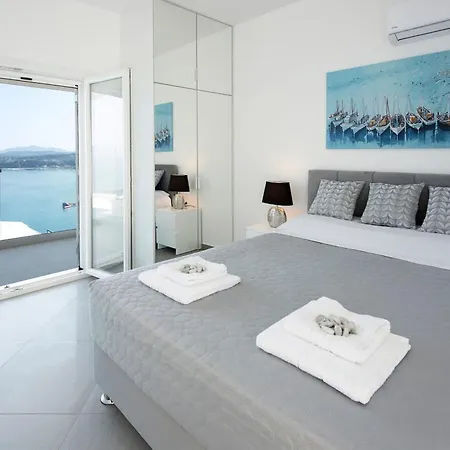 Unparalleled Luxury Awaits - 6 Bedrooms - Lucas Thea Pyrgi - Private Pools & Breathtaking Views - Your Dream Corfu Escape וילה